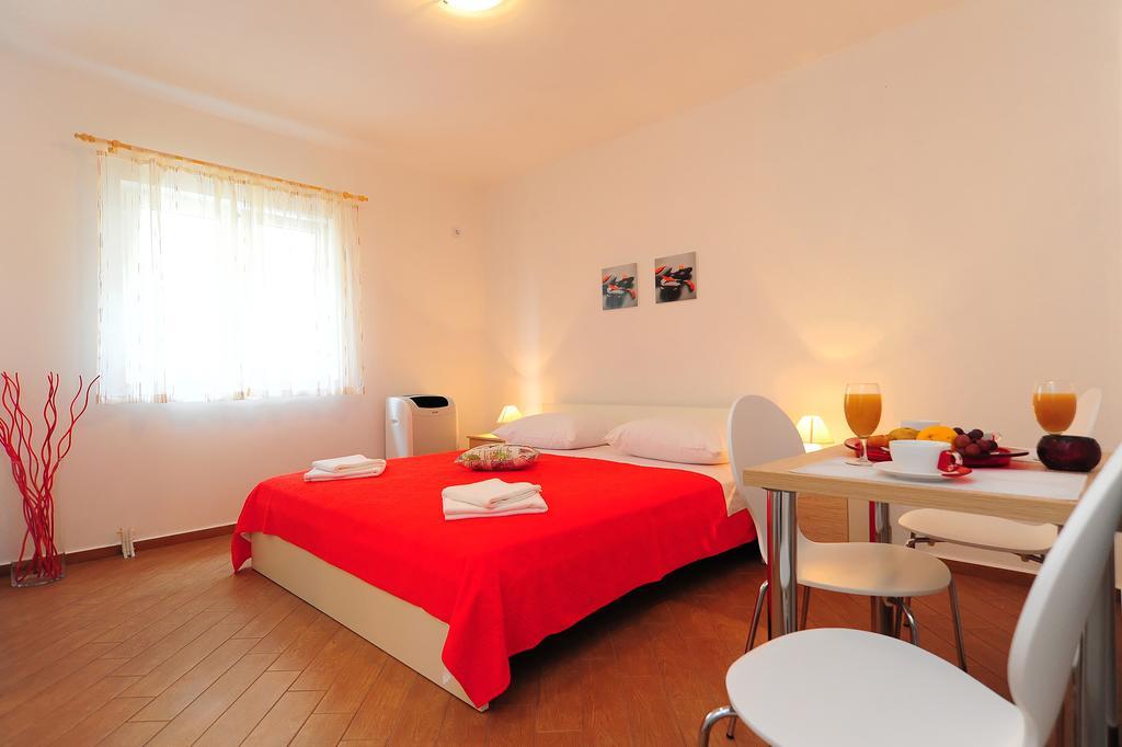Apartments Ka - Ro Bibinje Zimmer foto