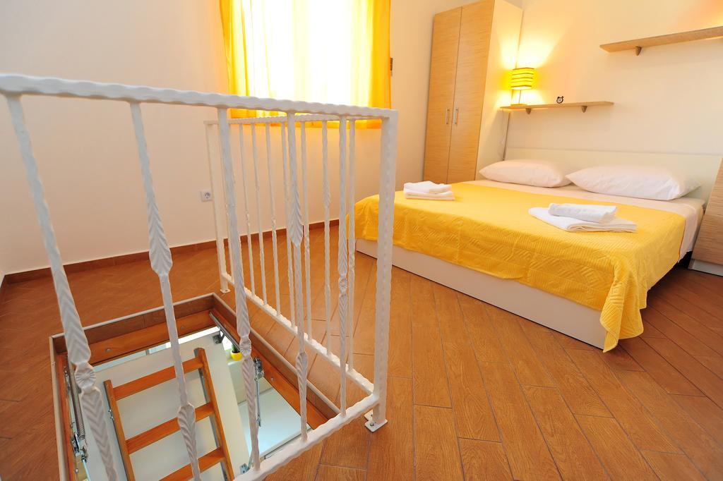 Apartments Ka - Ro Bibinje Zimmer foto